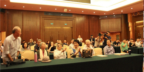 大爱无疆笔墨真情新闻发布会