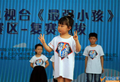 洛阳《最强小孩》携手宝龙城市广场 大战37度酷暑
