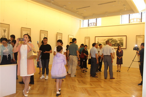 “墨以载道—萧春来书画作品展”开幕