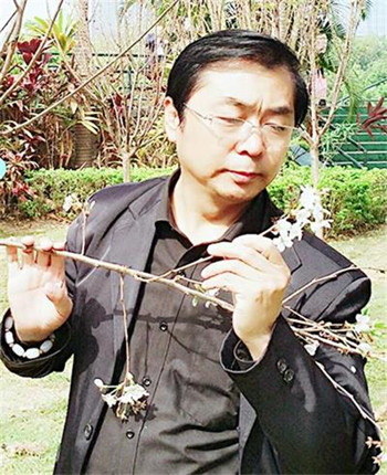 先锋派作家王新印象:率真,有良知,有担当/李广义、王大伟