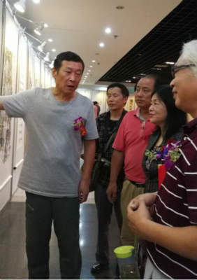 花鸟女画家张珺作品在浙江省级机关喜迎十九大书画展上展出
