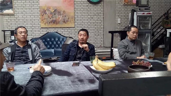 海外华人美术家协会理事会议在东空间如期举行