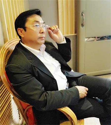 书法家王新:用翰墨诠释传统文化内涵