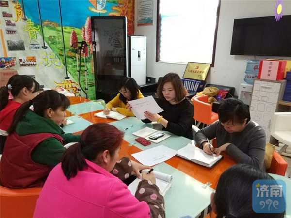 新时代·天桥故事42:李娜,“80后”最美小巷总理