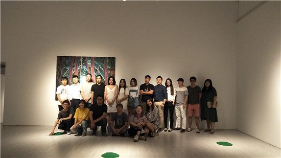 绿太阳——李晶个展亮相于798艺术区作者画廊