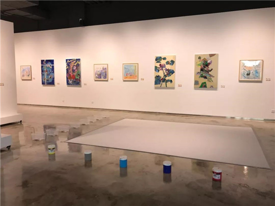 以童为镜,又见初心—艺术导师与孩童联展正在轻艺术空间展出
