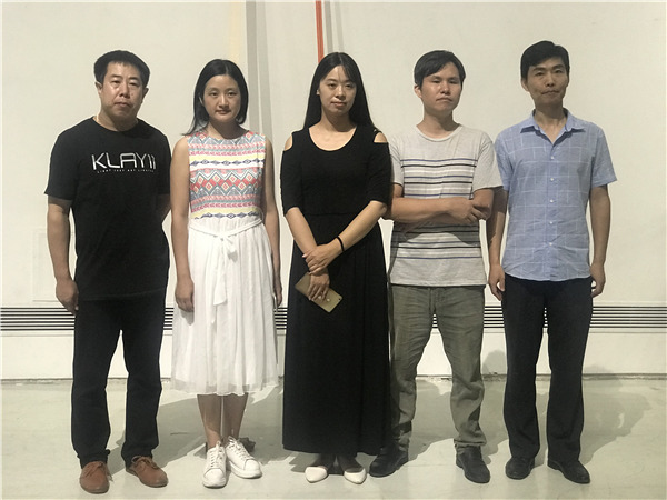 和其光同其尘—岳艳娜个人作品展亮相于798悦美术馆