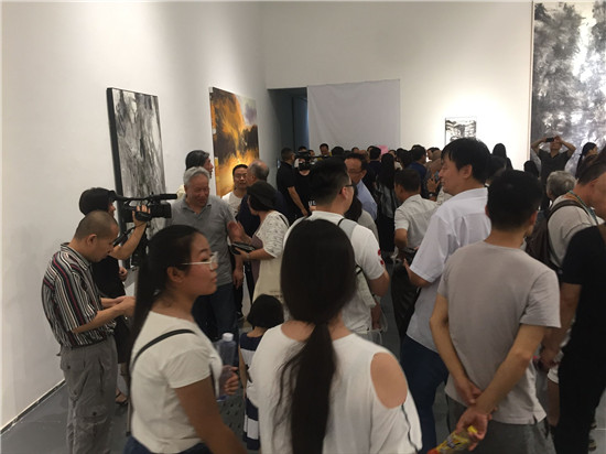 “大师带你看世界”中国新意象绘画群展在北京798圣之空间盛大开幕