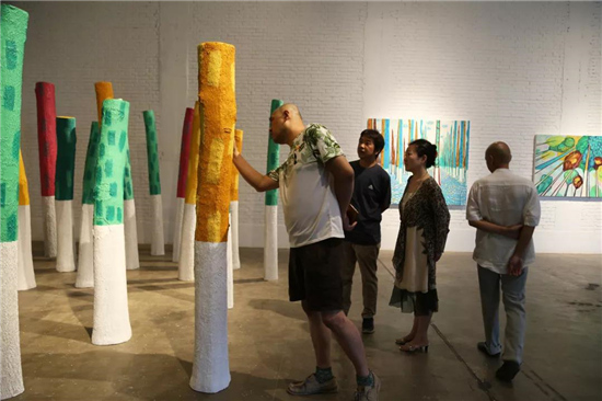 现场 | “异化景观:朱离子格作品展”开幕