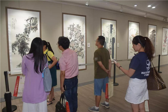 “通威杯首届‘笔墨精神’中国画网络大赛”颁奖典礼暨获奖作品展在四川开幕