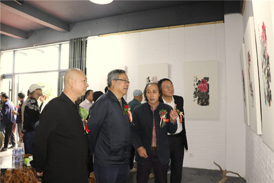“春华秋实”吴冠南 刘庚花鸟作品展