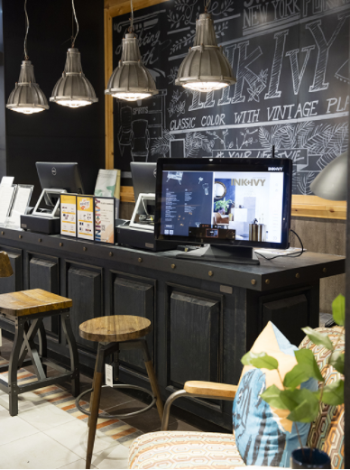 INKIVY门店智慧大屏上线,联合HARBOR HOUSE赋能家居新零售