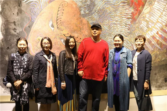 “山海图纪第二回——许英辉绘画艺术展”在树美术馆水池畔灵幻启幕!