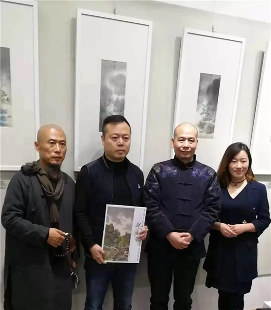 因爱相聚“大愿善行·问墨立心”禅韵雅集暨大型公益联展在芳艺文化举行