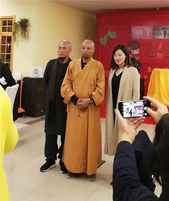 因爱相聚“大愿善行·问墨立心”禅韵雅集暨大型公益联展在芳艺文化举行
