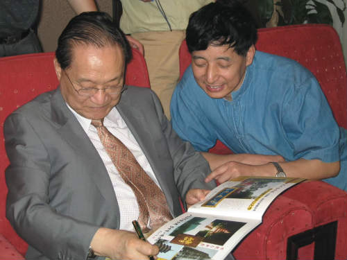 朱炳仁:我与“金庸茶馆”