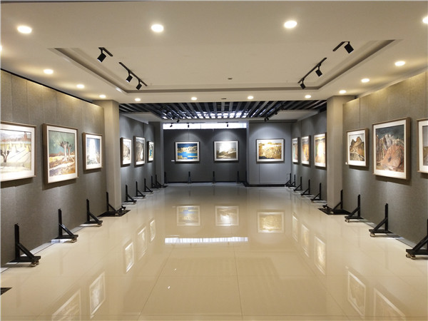 “寻梦统万 写意靖边”全国名家油画写生作品展开幕