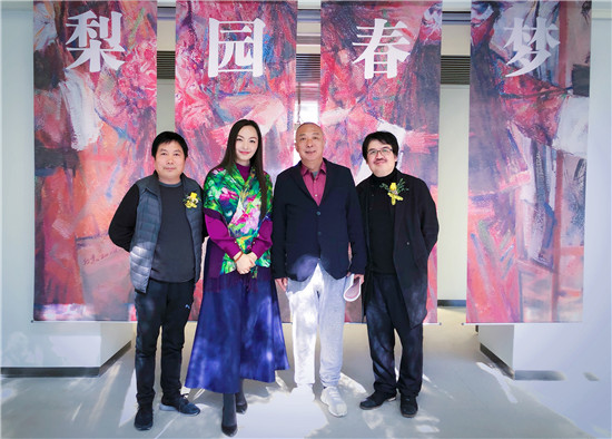 “梨园春梦·张继东戏曲油画展”于敬一书院开幕