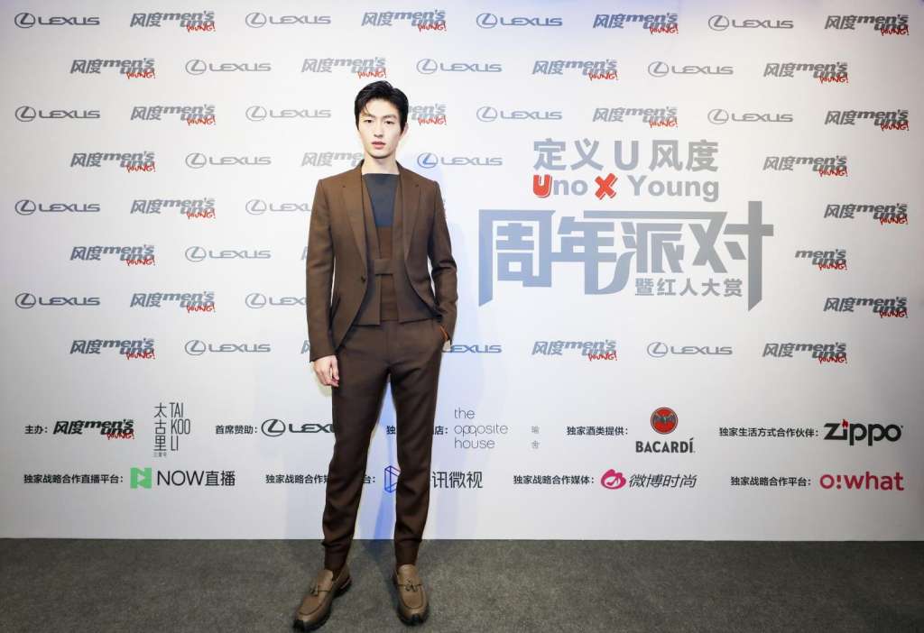 UNO YOUNG 2018ɶߺ˴͡ʱʢ