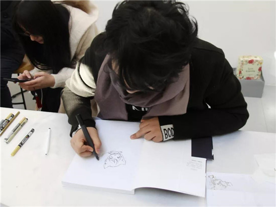 苍狼野兽个人插画展《无烬》在京于三木国际艺术开幕