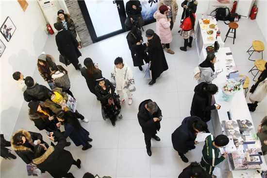 苍狼野兽个人插画展《无烬》在京于三木国际艺术开幕