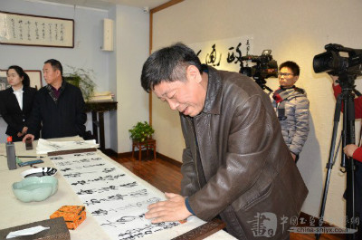 中国新闻出版书协在京举行庆祝新中国成立70周年书法作品展并召开2019年度工作会议