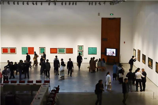 张泽国“大泽有鱼”展开幕,100件作品总结个人漆画创作三十年