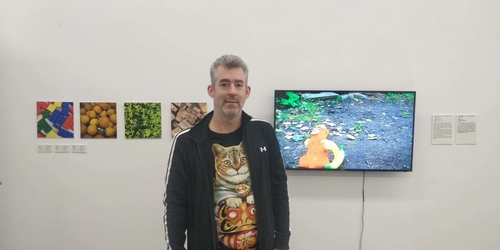 我思, 故我问在炎黄艺术馆开幕