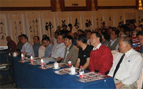 张大千传承人高歌收徒仪式暨高歌杨飞书画展在北京举行