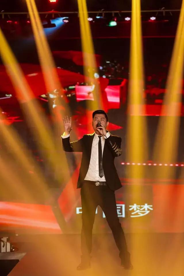中丘控股司庆暨报媒不动产十周年庆典圆满闭幕
