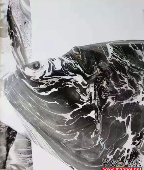 湖南“画乡小河”创始人、画家练亿章抽象画“源”主题艺术欣赏